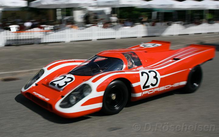 IMG_2369_2.JPG - Richard Attwood siegte auf diesem Porsche 917 beim 24h Rennen von Le Mans 1970, zusammen mit Hans Herrmann