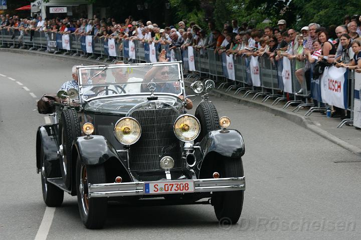 IMG_0205.JPG - Eröffnungsfahrt der Jubilare im Mercedes 630: Herbert Linge, Fahrer Rapp, Paul Ernst Strähle und Hans Herrmann